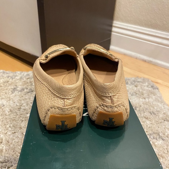 Ralph Lauren women’s flats - Picture 4 of 5